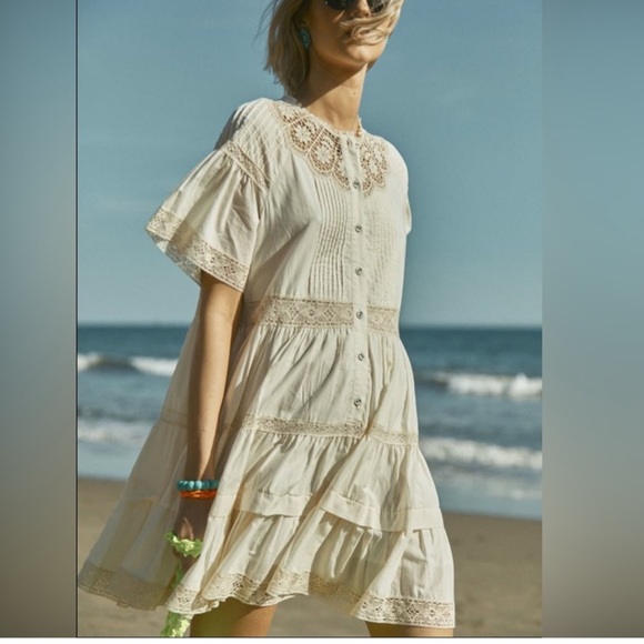 HUNTER BELL Dresses & Skirts - Hunter Bell Newton Dress size medium